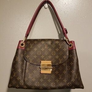 Olympus purse...used just don't use anymore